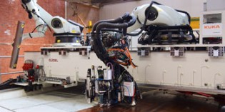 Robots show how to boost aero assembly operations