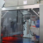 Robots pick fragile snack product at high speed Robots pick fragile snack product at high speed