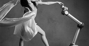 Ballet dancer chooses a cobot as new dance partner