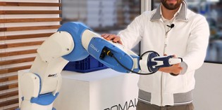Comau presents innovative HUMANufacturing technology at Automatica Sprint