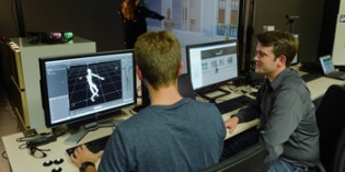 Humans and robots interact in virtual environment