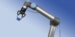Robot grippers complement collaborative robot range