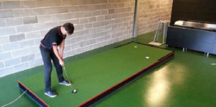 MiniTec profile system creates golf test robot