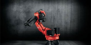 Comau brings Racer robots to MACH 2016