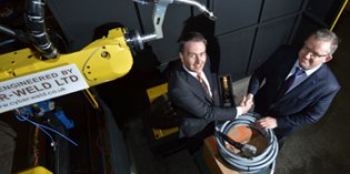 Cyber-Weld buys its 10,000th readycable from Igus
