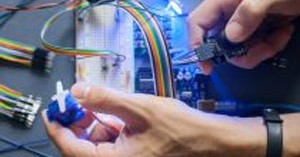 Industrial robot deployments growing, says report