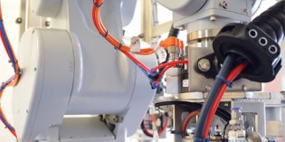 Mitsubishi Electric highlights revolution in life sciences