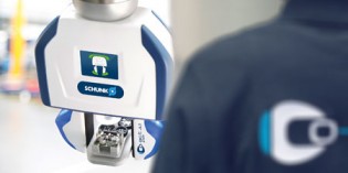 Schunk wins Hermes Award with new gripper