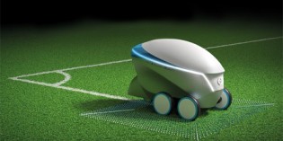 Nissan scores with Pitch-R robot at Champions League final