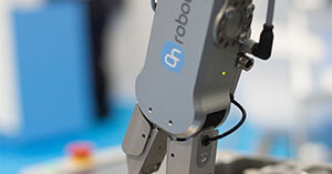 Robots get hands and eyes like humans – Innovation Award Nominees