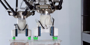 Unipick robots make a case for convenience