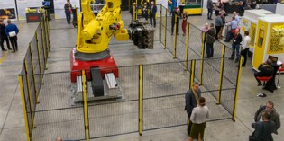 Fanuc produces its 750,000th robot