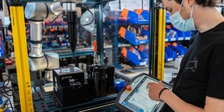 Simplicity meets flexibility in automated screwdriving solution