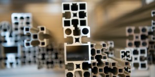 MiniTec UK highlights cobot automation at EDS