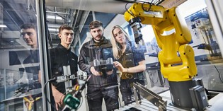 Technology adoption hubs and the future of UK manufacturing