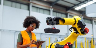 Resilient connectivity for robotic warehouses