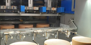 Robotics, vision and AI combine for dairy processes